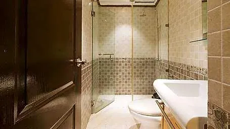 Reddoorz Premium At Jjimjbang Hotel *